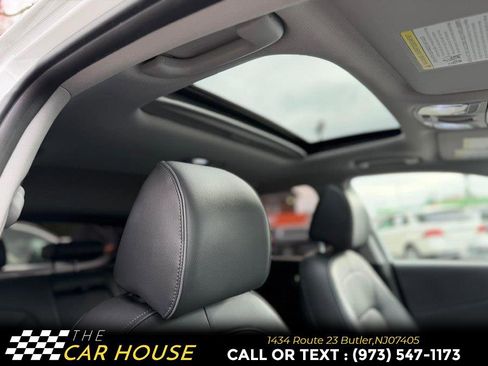 Used 2021 Hyundai Kona Limited w/ Cargo Package image 21