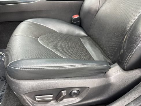 Used 2020 Toyota Camry XSE w/ Driver Assist Package FWD image 34