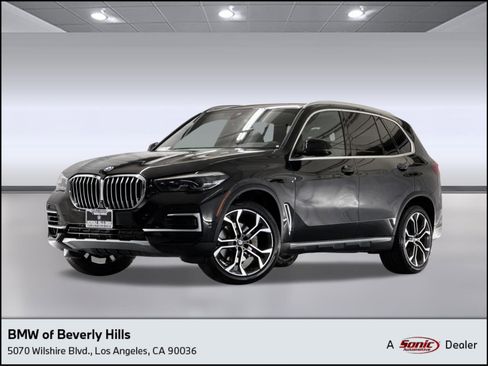 Used 2022 BMW X5 sDrive40i w/ Parking Assistance Package image 1