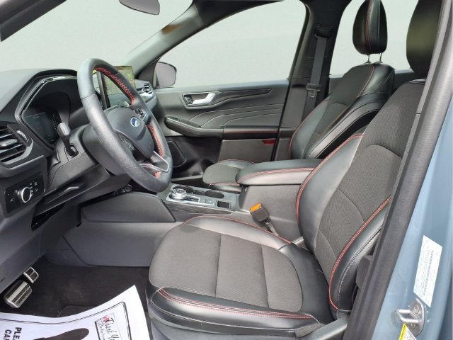 Certified 2024 Ford Escape ST-Line w/ Tech Pack #1 AWD/4WD image 12