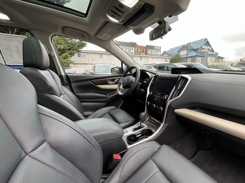 Used 2022 Subaru Ascent Touring w/ Popular Package #2A image 21