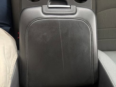 Used 2022 RAM 1500 Classic SLT w/ Electronics Convenience Group image 21