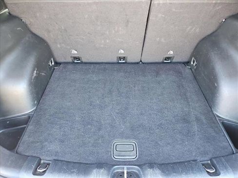 Used 2023 Jeep Compass Sport image 6