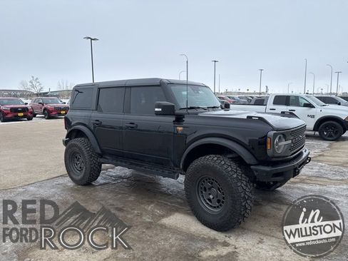 Used 2021 Ford Bronco Badlands image 1
