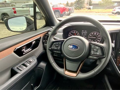 Used 2025 Subaru Forester Sport image 35