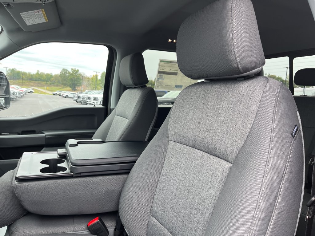 New 2027 Ford F350 XL w/ STX Appearance Package AWD/4WD image 13
