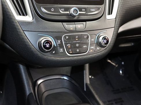 Certified 2024 Chevrolet Malibu LT image 19