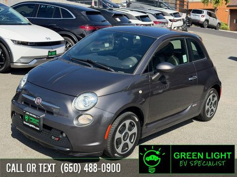Used 2017 FIAT 500 e FWD image 1