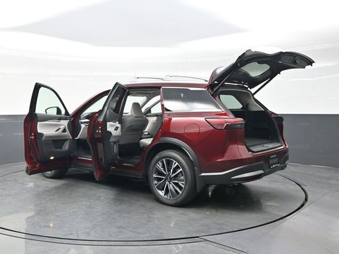 New 2026 INFINITI QX60 Luxe w/ Cargo Package image 35