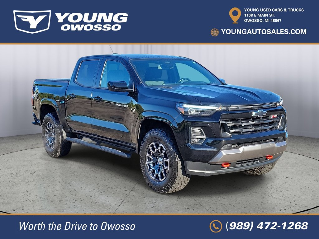 Used 2023 Chevrolet Colorado Z71 w/ Z71 Convenience Package 2 AWD/4WD image 2