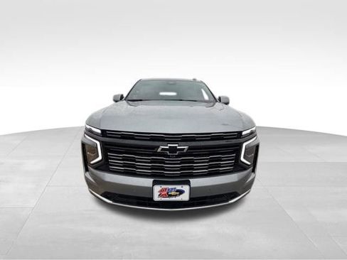 Used 2025 Chevrolet Tahoe High Country w/ Sun And Tow Package image 2