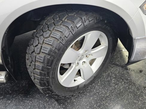 Used 2012 RAM 1500 Laramie RWD image 26