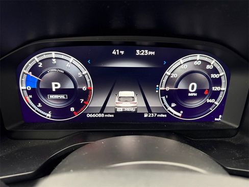 Used 2024 Mitsubishi Outlander SEL image 16