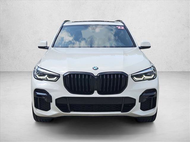 Used 2022 BMW X5 sDrive40i w/ M Sport Package RWD image 2