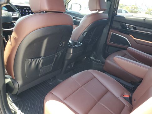 Used 2023 Kia Telluride SX image 29