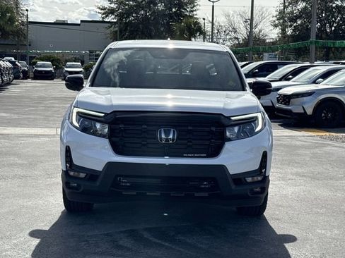 New 2026 Honda Ridgeline Black Edition image 3