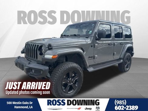 Used 2022 Jeep Wrangler Unlimited Sahara AWD/4WD image 1