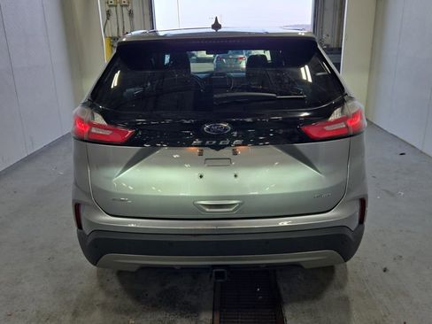 Used 2021 Ford Edge SEL w/ Convenience Package image 4