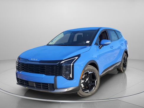 New 2026 Kia Sportage EX FWD image 2
