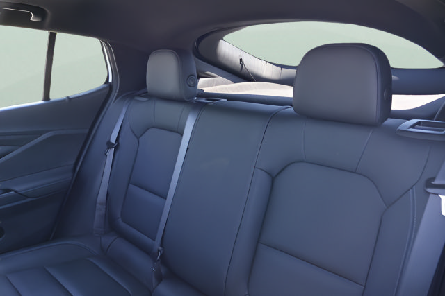 Used 2024 Buick Envista Sport Touring w/ Convenience I Package FWD image 16