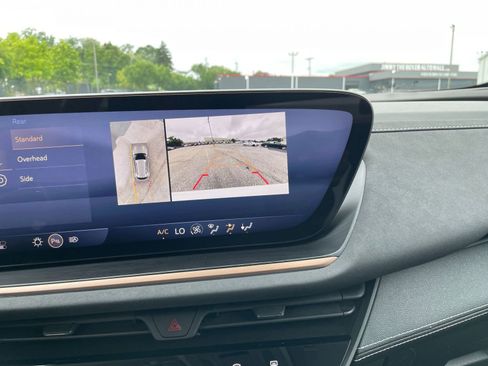 Used 2024 Buick Envision Sport Touring image 17