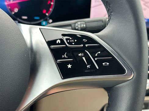 New 2025 Mercedes-Benz GLA 250 image 27