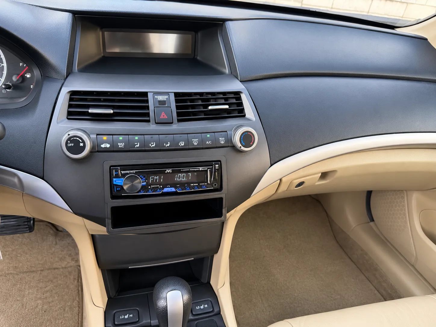 Used 2011 Honda Accord SE image 9