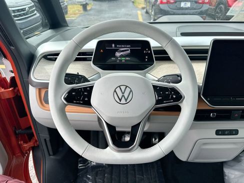 New 2025 Volkswagen ID. Buzz Pro S Plus image 41