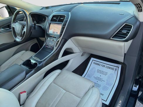 Used 2020 Lincoln Nautilus Reserve w/ Equipment Group 201A FWD image 13