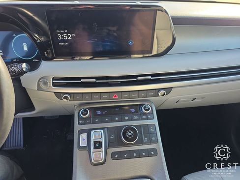 Used 2024 Hyundai Palisade SEL w/ Premium Package image 20