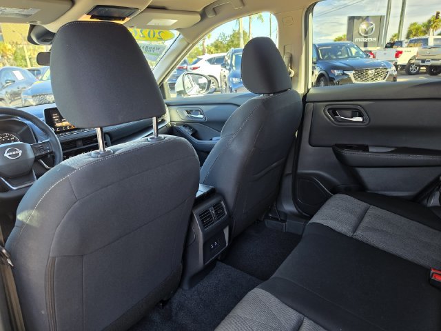Used 2026 Nissan Rogue SV w/ Cold Weather Package FWD image 11