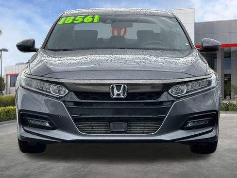 Used 2018 Honda Accord Sport image 10