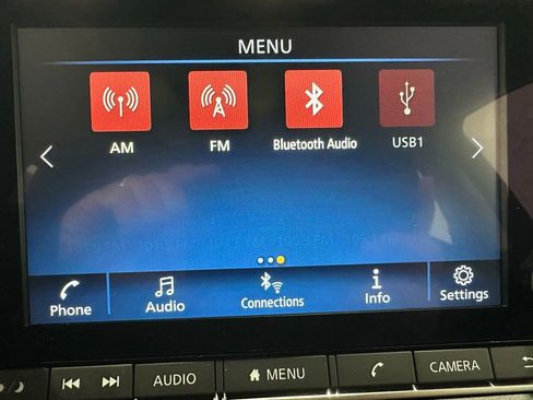 Used 2025 Nissan Sentra SV image 29