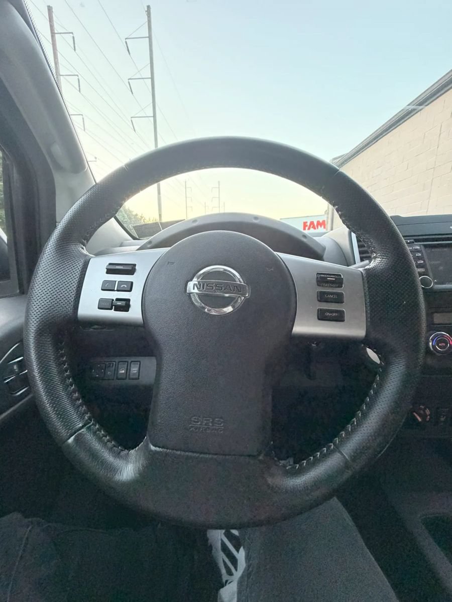 Used 2014 Nissan Frontier PRO-4X w/ Pro-4x Luxury Package AWD/4WD image 18