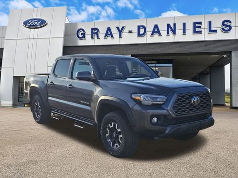 Used 2021 Toyota Tacoma 4x4 Double Cab image 1