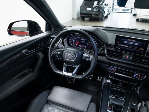 Used 2019 Audi SQ5 Prestige image 10