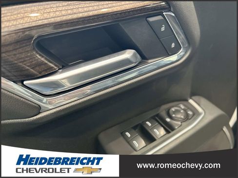 Certified 2022 Chevrolet Silverado 1500 LT w/ All Star Edition Plus image 11