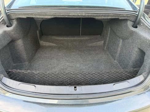Used 2018 Chevrolet Impala Premier FWD image 30