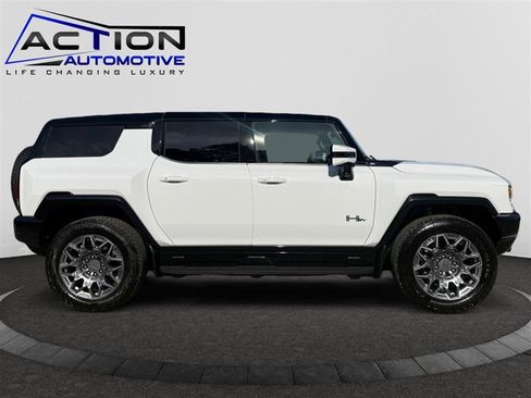 Used 2025 GMC Hummer EV 3X AWD/4WD image 9