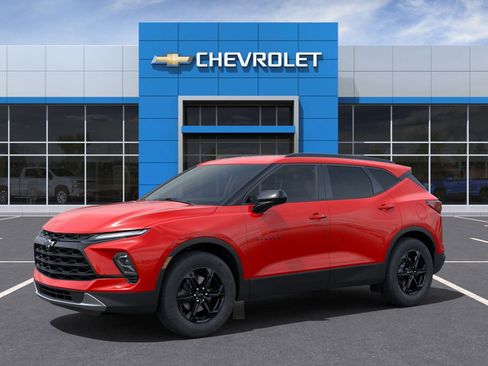 New 2025 Chevrolet Blazer LT w/ Midnight/Sport Edition image 2