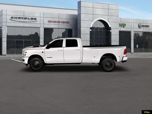New 2026 RAM 3500 Limited AWD/4WD image 3