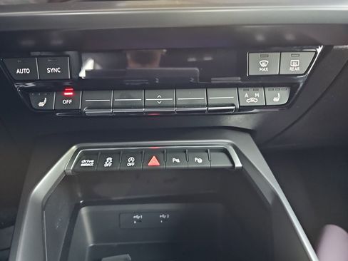 Used 2023 Audi A3 2.0T Premium w/ Convenience Package image 23