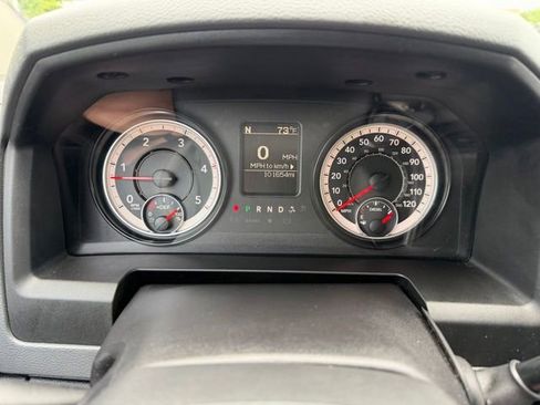 Used 2016 RAM 2500 Tradesman w/ Chrome Appearance Group AWD/4WD image 17
