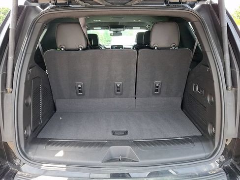 Used 2023 Chevrolet Tahoe LT w/ Luxury Package AWD/4WD image 24
