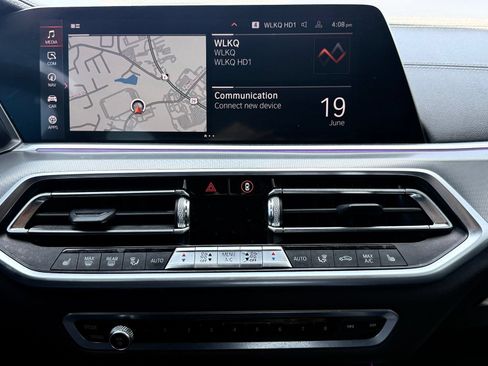 Used 2019 BMW X5 xDrive40i w/ Premium Package 2 AWD/4WD image 30