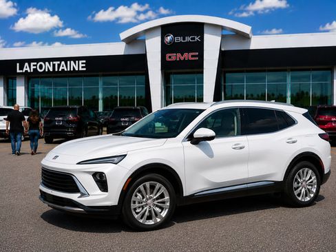Used 2024 Buick Envision Preferred AWD/4WD image 1