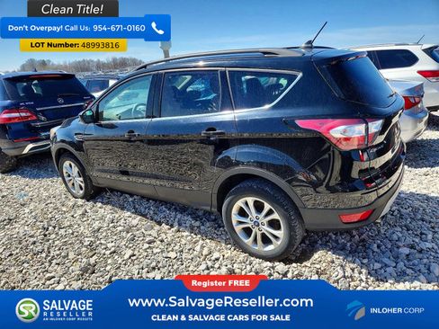 Used 2018 Ford Escape SEL image 3