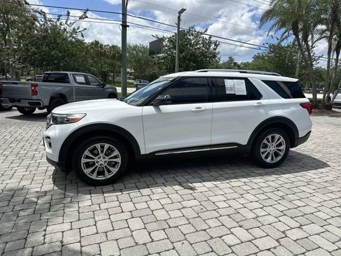 Used 2020 Ford Explorer Limited AWD/4WD image 18