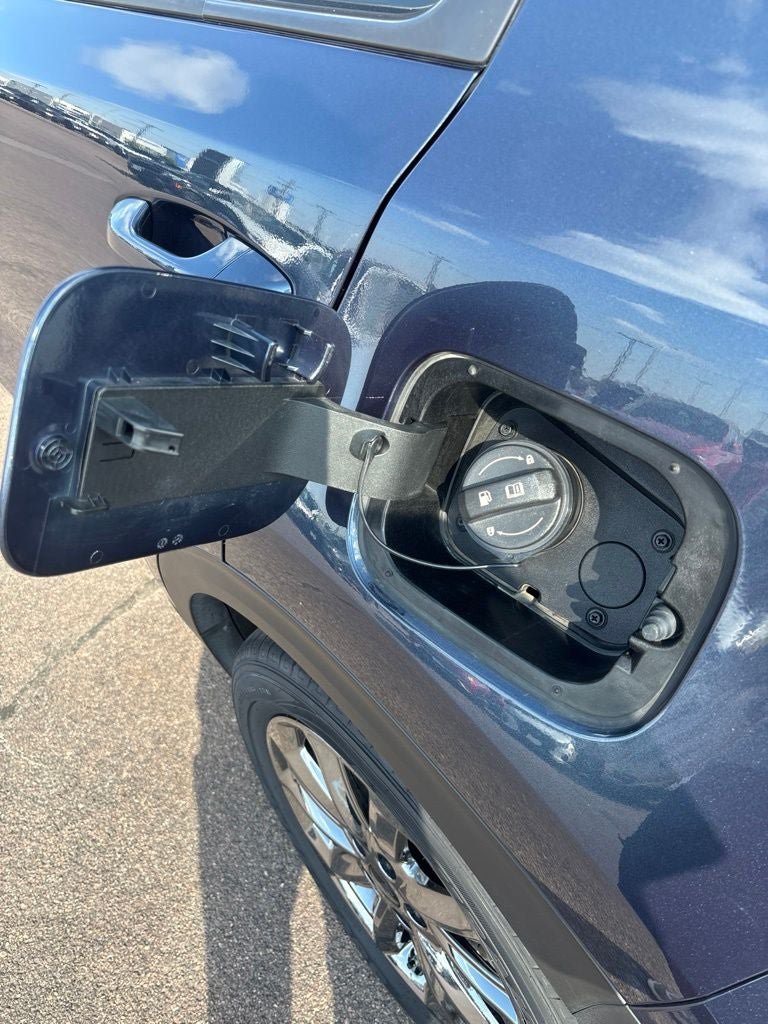 Used 2022 Kia Sportage Nightfall Edition w/ Nighfall AWD Premium Package image 33