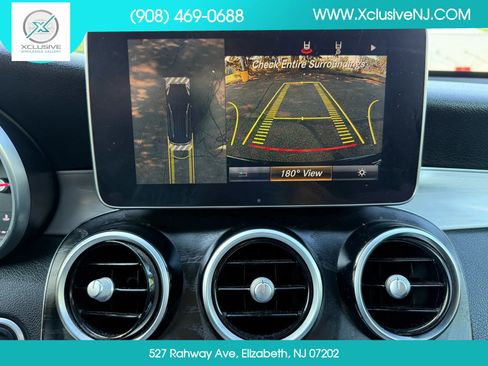 Used 2019 Mercedes-Benz GLC 300 4MATIC image 17